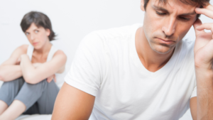 homme et femme se demande si en couple pour de bonnes raisons